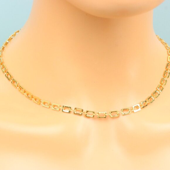 Delicate & Contemporary Necklace Chain, A Lovely Choice for Women, EVCH1540 - Picture 1 of 10